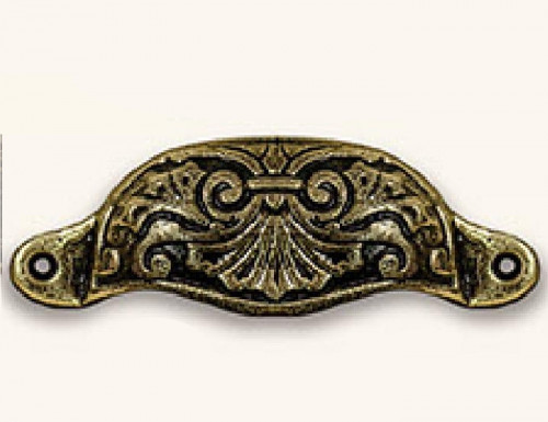 Dépôt des Docks Quincaillerie et ferronnerie. Poignée de porte ou de tiroirs en métal en forme de coque ou demi cercle pour meubles type vaisseliers, buffets, comptoir