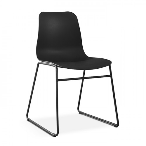 Chaise de style industriel assise coque plastique noir pied luge en métal noir - 52x44x81 cm
